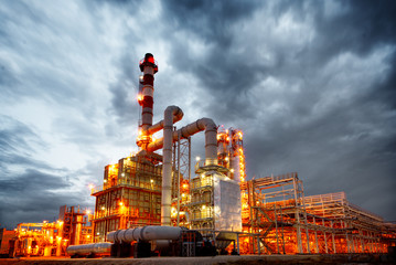 Oil refinery processing unit operating under high temperature and chemically aggressive conditions where FFKM seals like Kalrez® are required